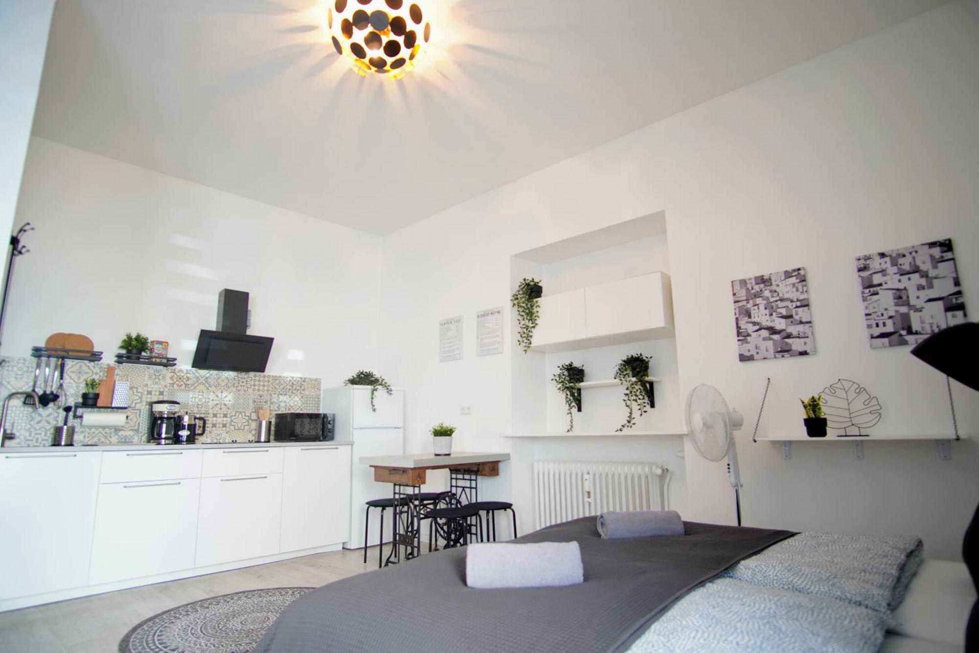 Lenastay I Nostalgieapartment I Innenstadt Kaiserslautern Exteriér fotografie
